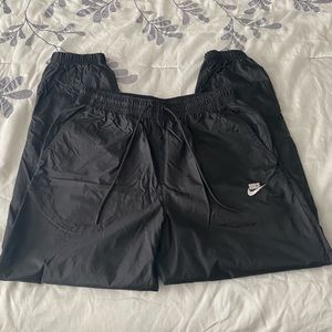 Nike Nylon sweat pants/joggers mens size Large